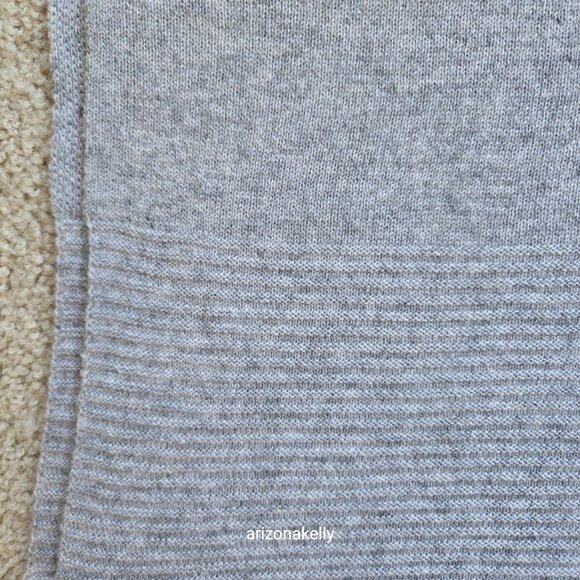 Kinross Cashmere Grey Knit Scarf with Ribbing Detail on Ends - Picture 6 of 14
